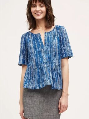 Anthropologie Blue Printed Split-Neck Short Sleeve Top
